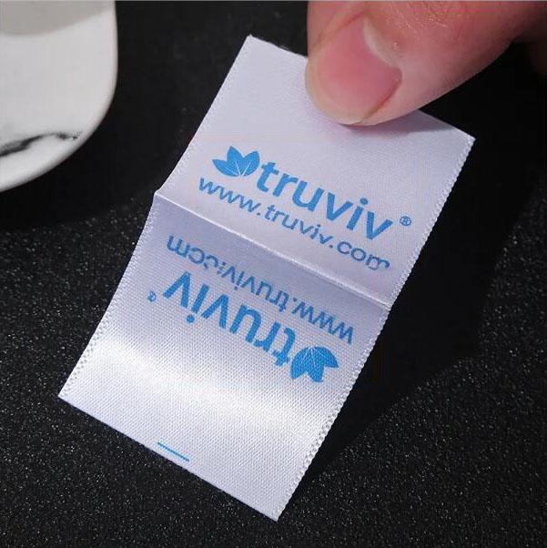 Warum sind Wash Care -Etiketten auf jedem Kleidungsstück?